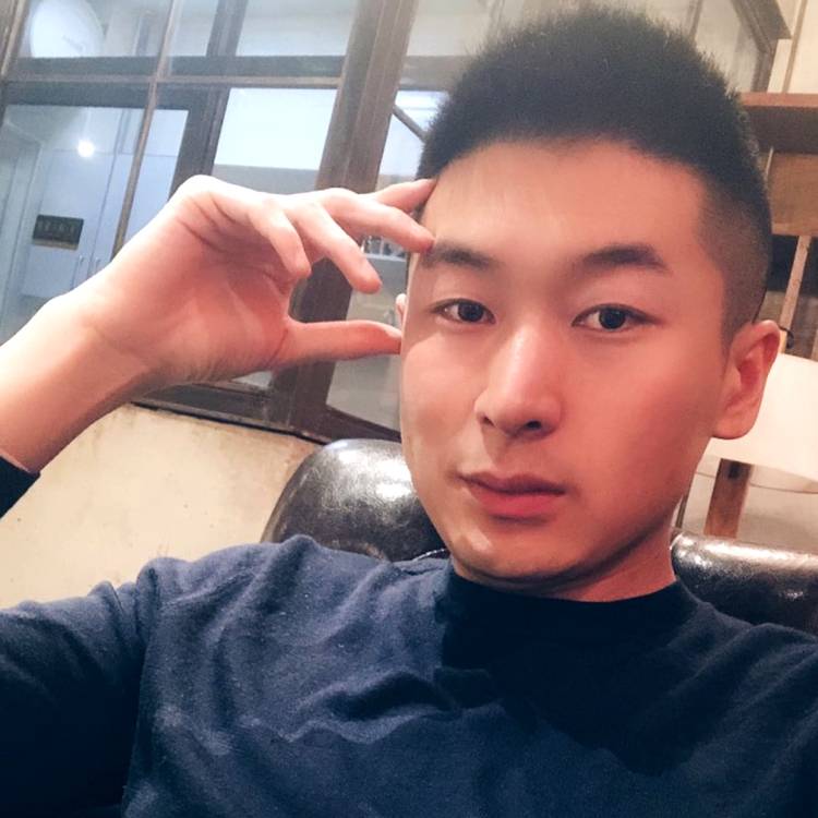 小甜瓜爱满意的照片