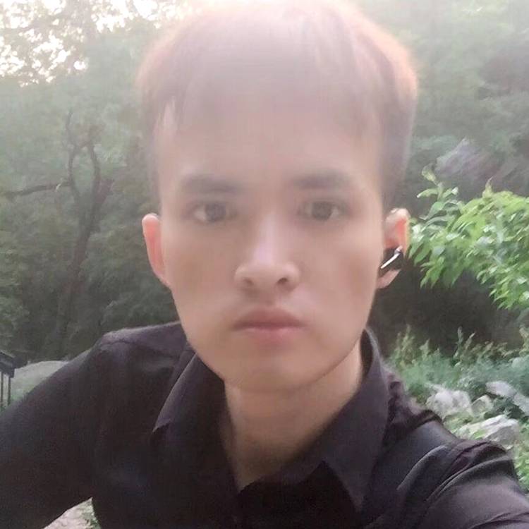 花落若相依，，的照片