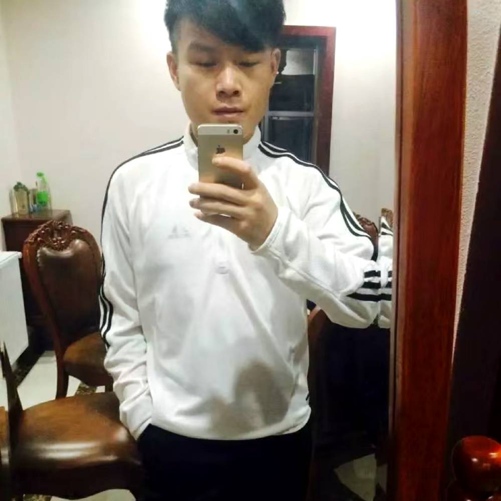 （蓝天）的照片