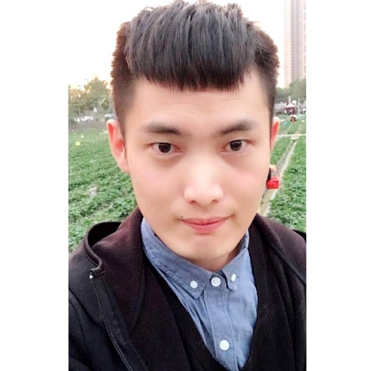 叶治安的照片