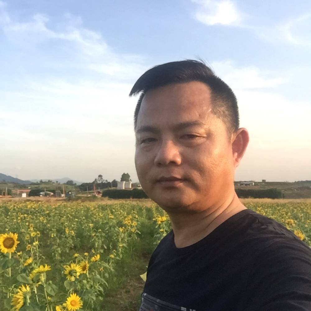 刻苦给路人的照片