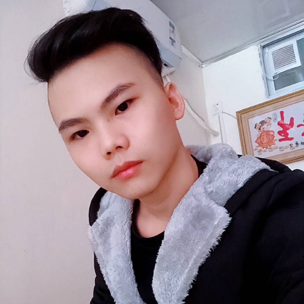 孝顺踢小土豆的照片