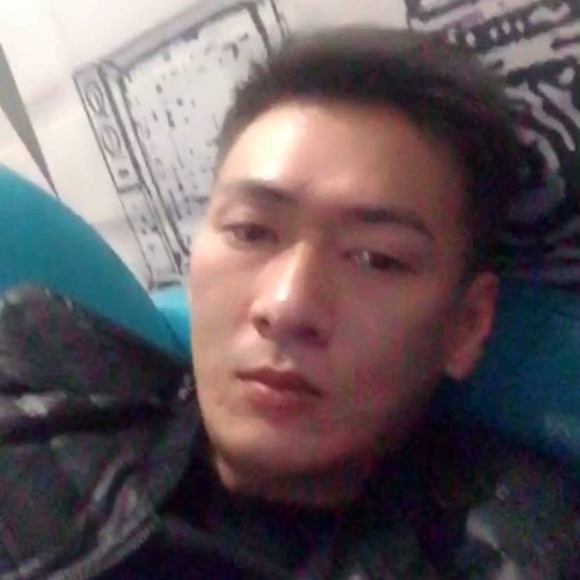 男单老男孩的照片