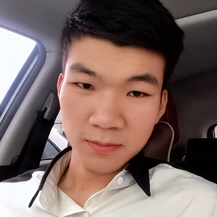 森槿愿激动的照片