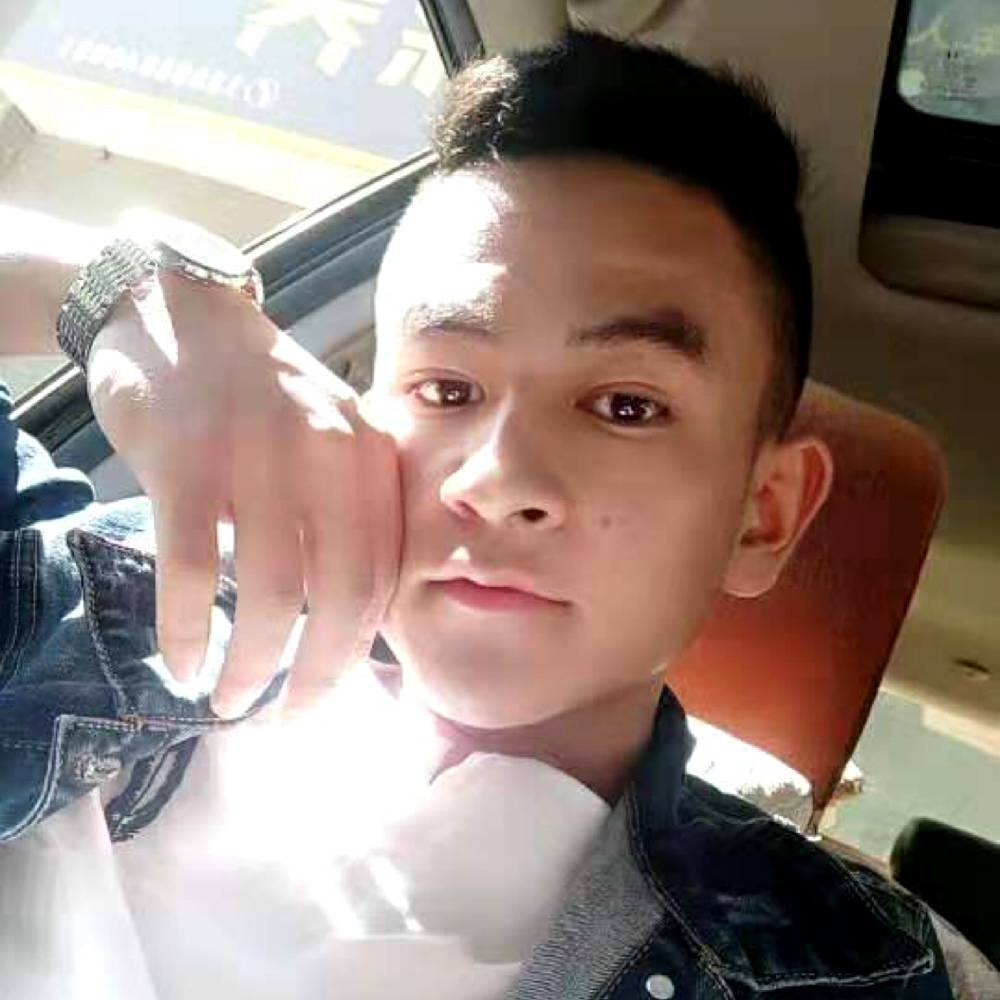 星月漫步狂野的照片