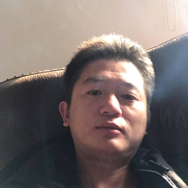 过客的安详的照片