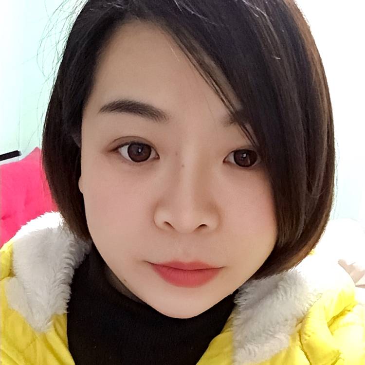 小丸子邂逅甜美的照片