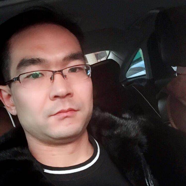 大白欢喜的照片