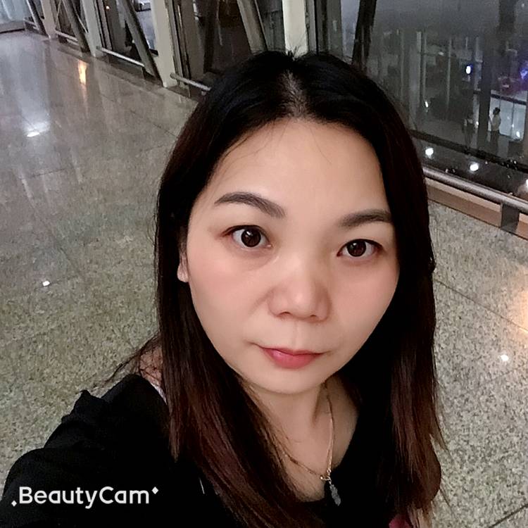 香菇回眸迷路的照片