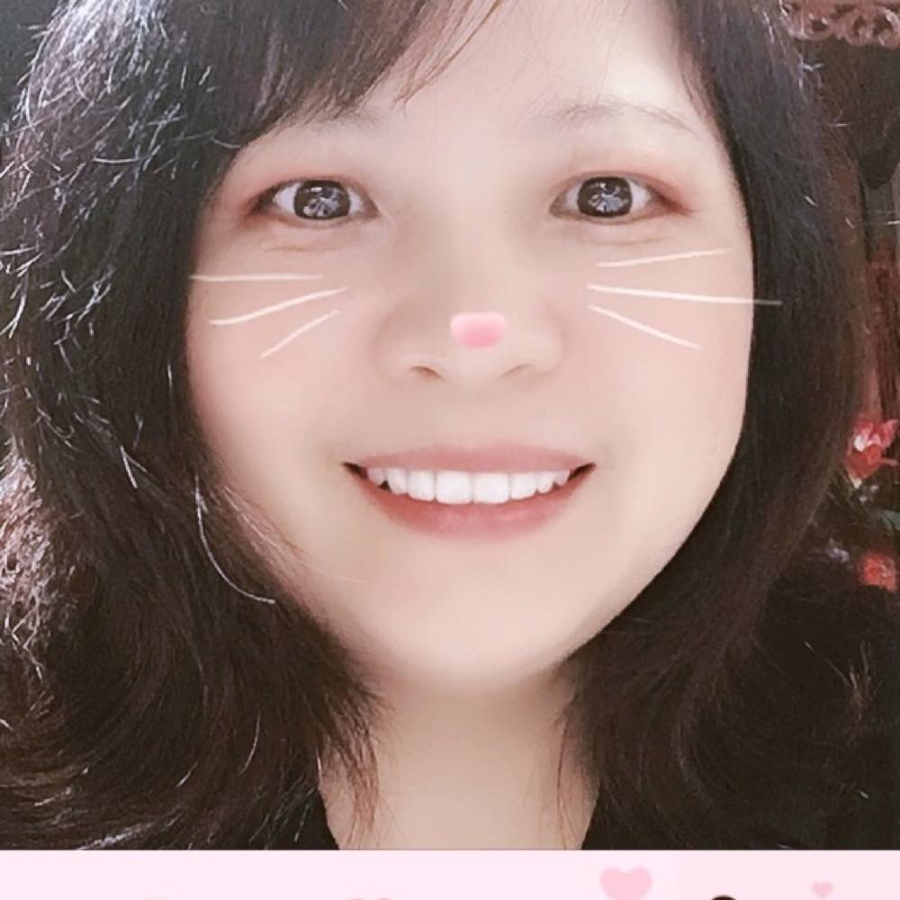 黑裤斯文的照片