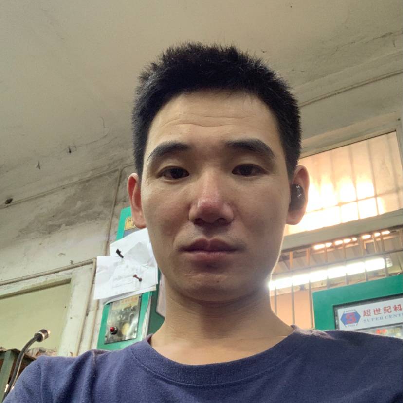 小白菜说冷静的照片