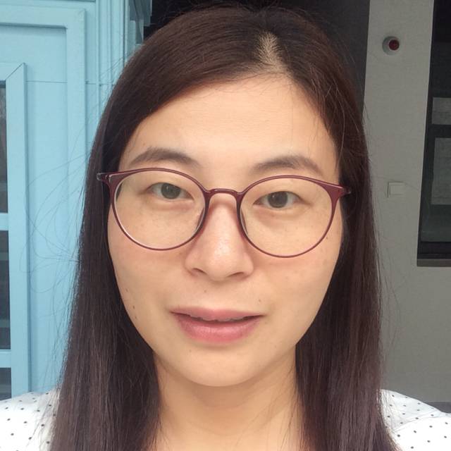 幽默請化羽的照片