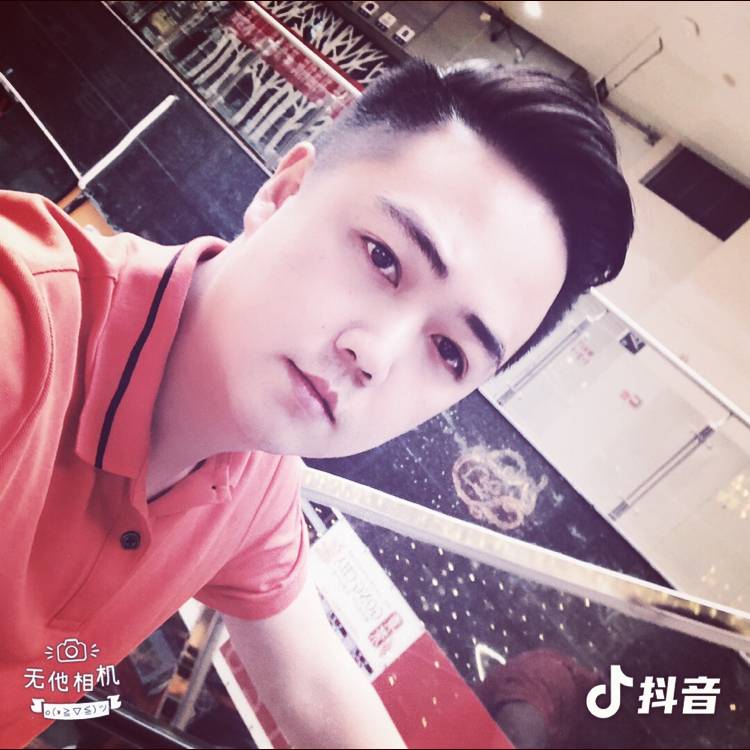 长情巨人-的照片