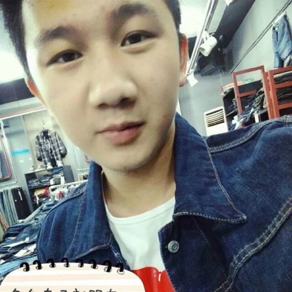 一只傻小旺的照片