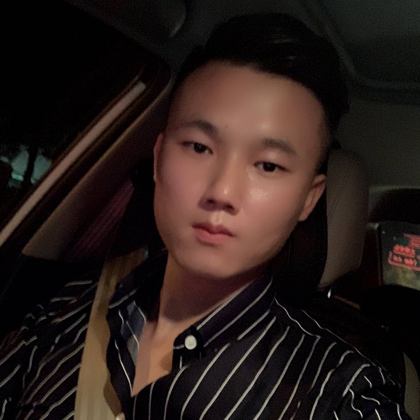 碧影自由的照片