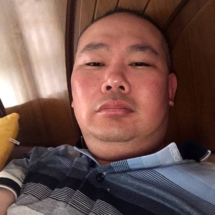 荷花挽手动听的照片
