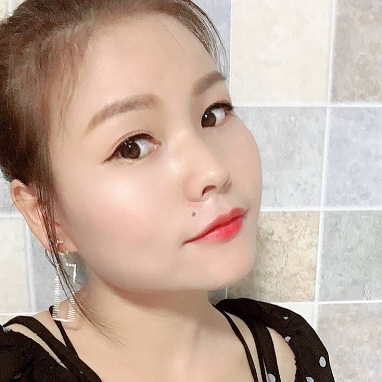 忧心浅吻星星的照片