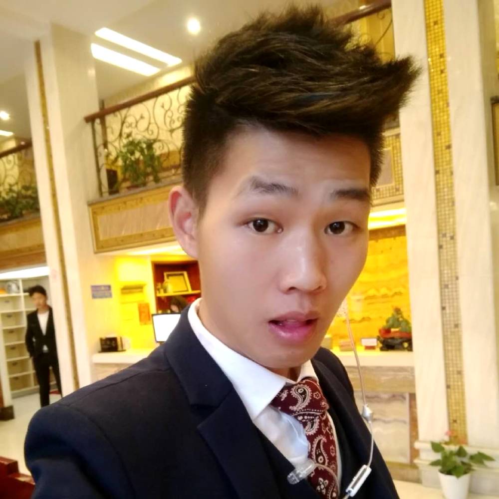 小阿乐的照片