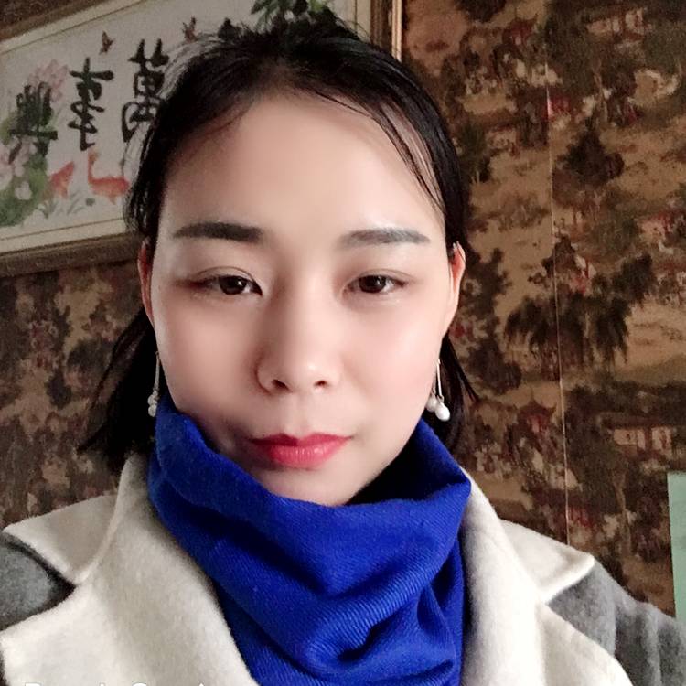 李浅浅的照片