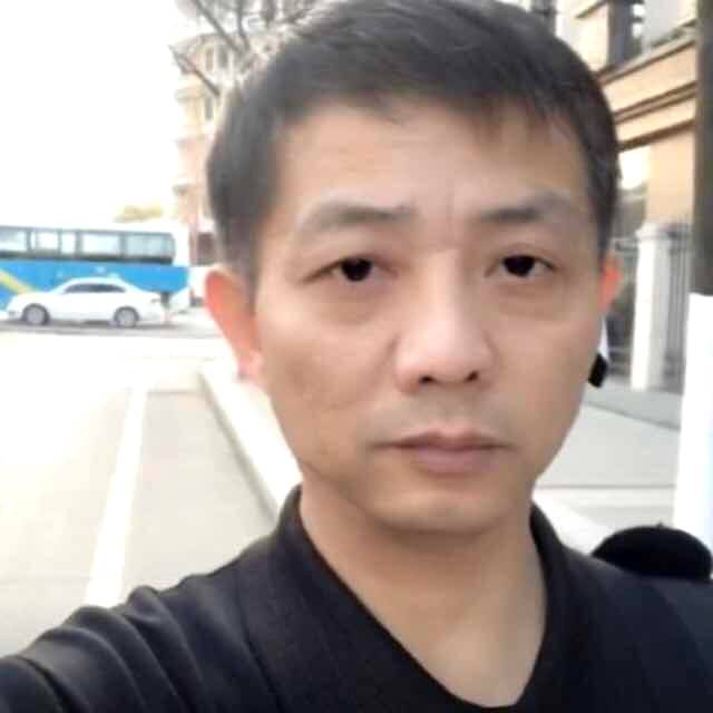 柚子独寂的照片