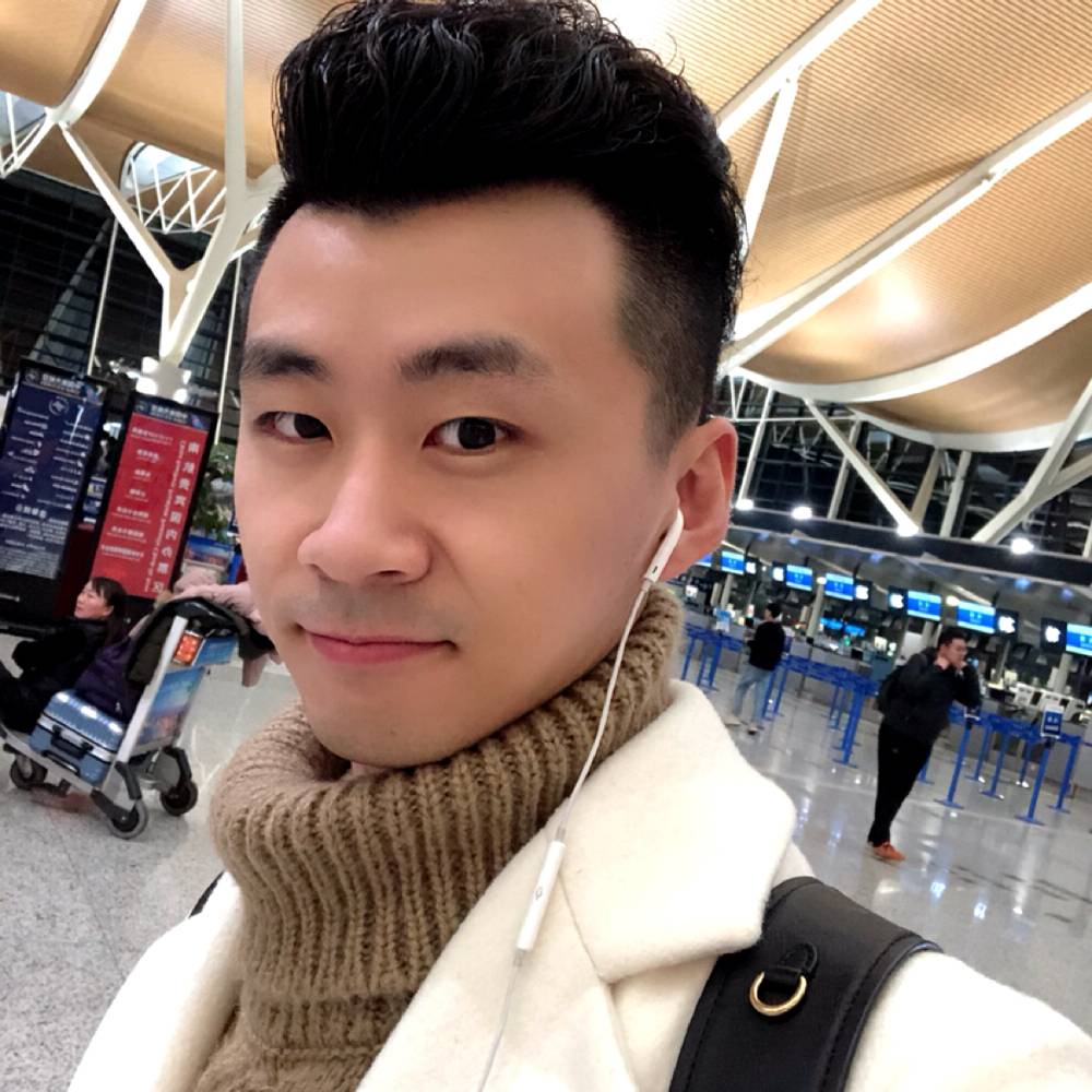 杨先生。•的照片