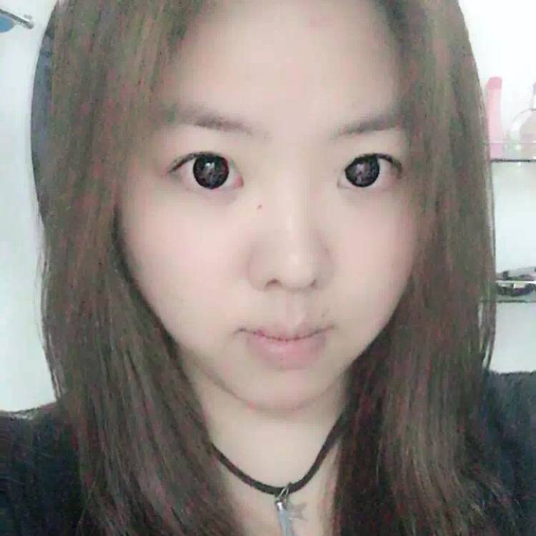 帝凡妮的照片