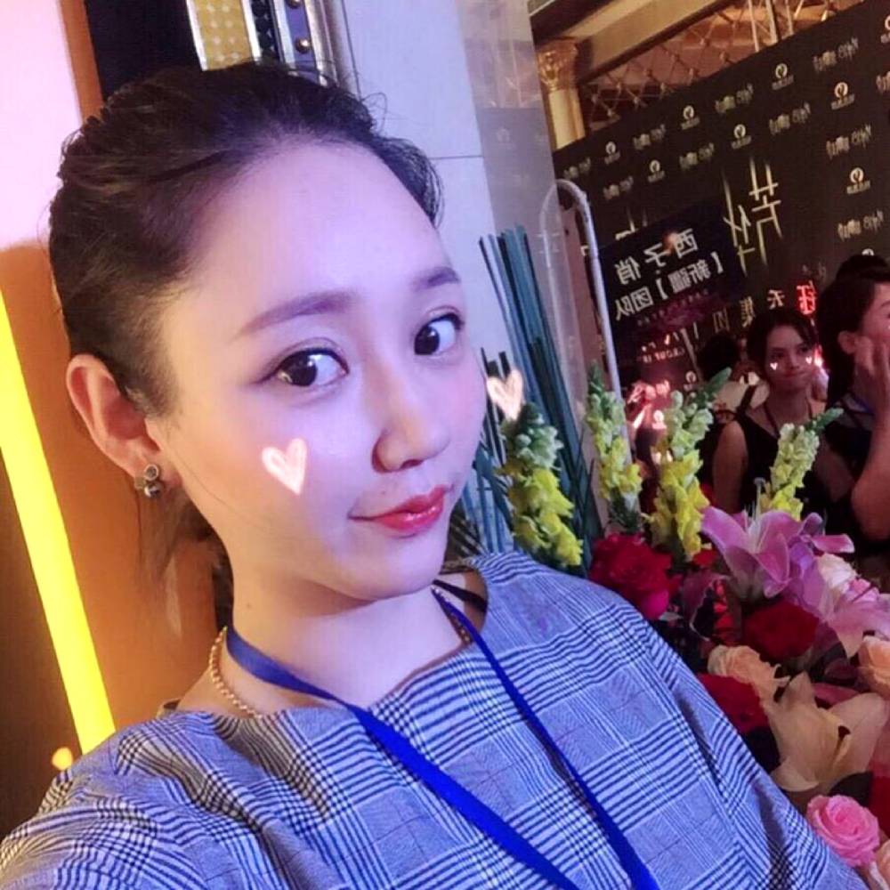 叶雅丽的照片