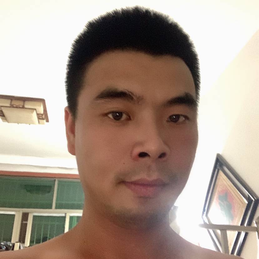 aaa孤独者的照片