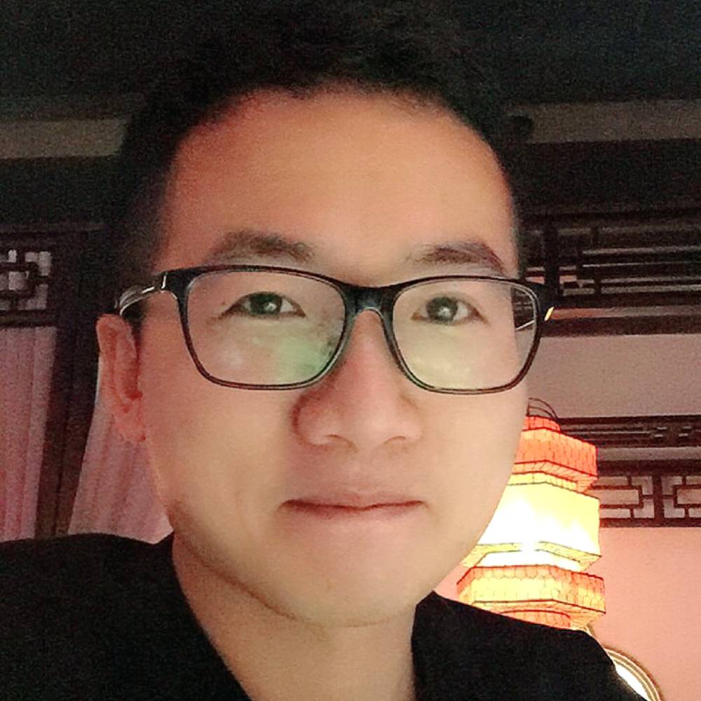 三色卡尔的照片