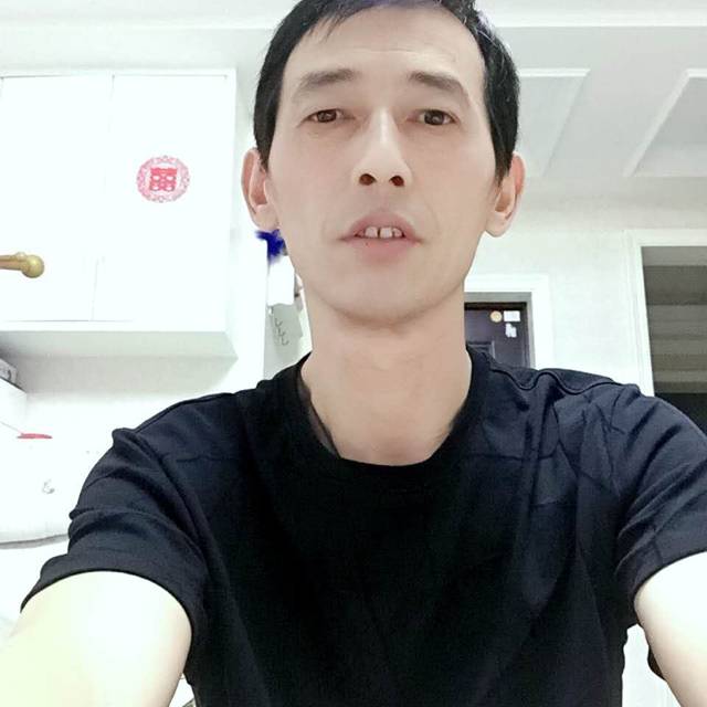 炙热凝眸面包的照片