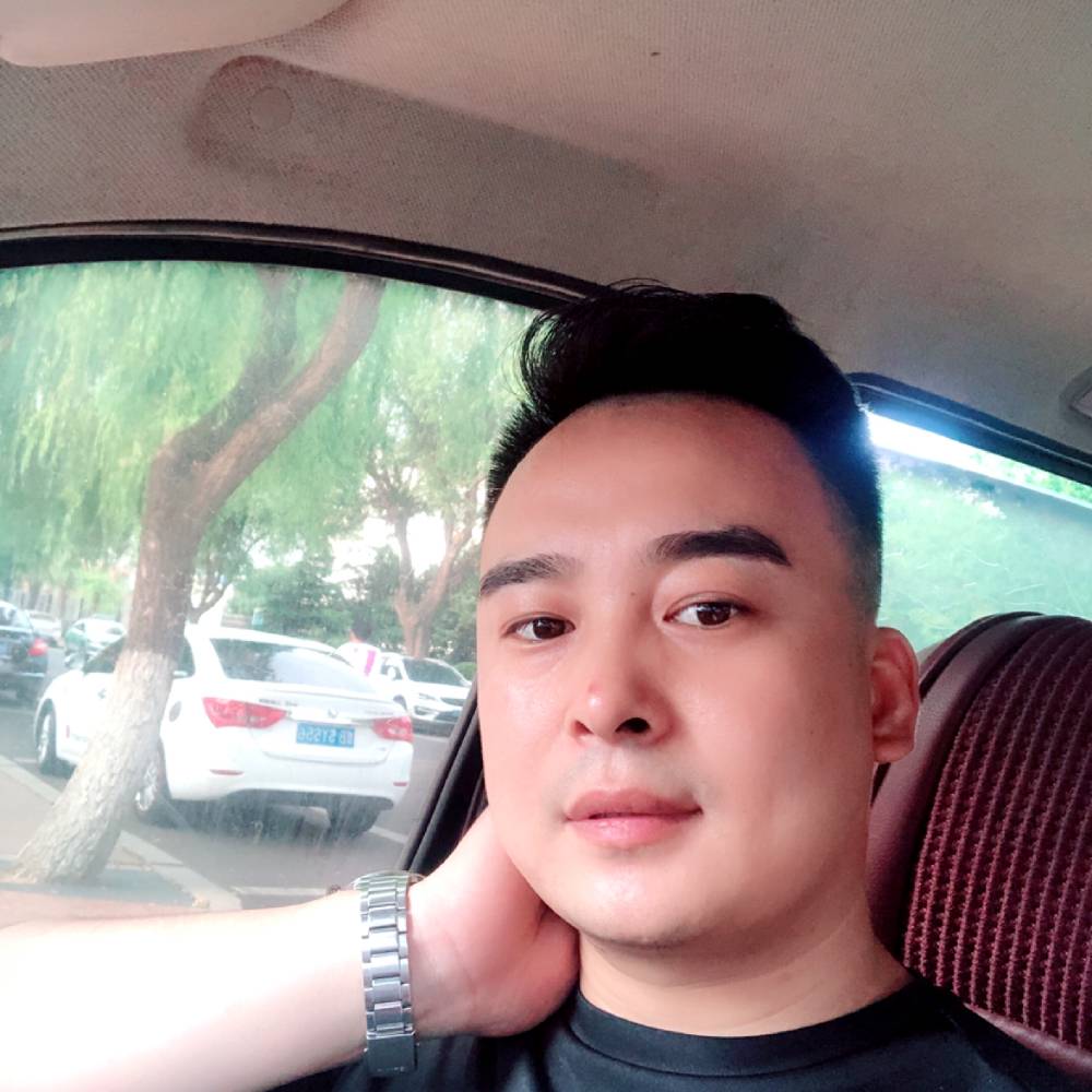亮光荣的照片