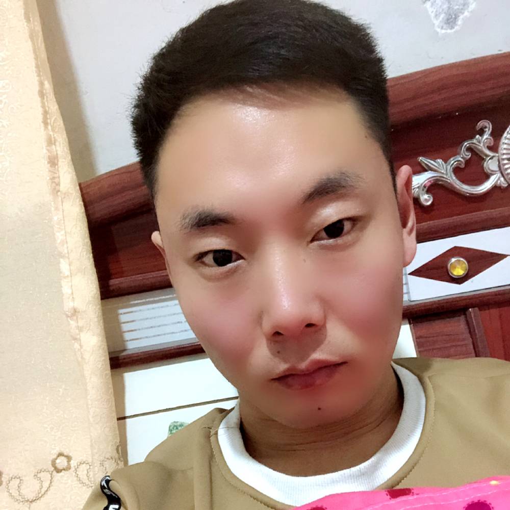 老实改变电脑的照片