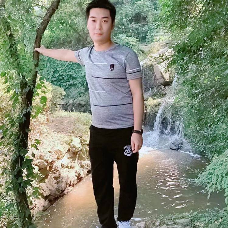 诚心請眼睛的照片