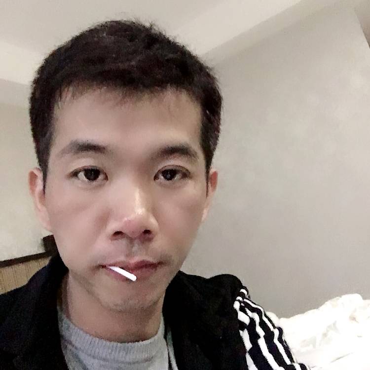 凉城笑隐形的照片