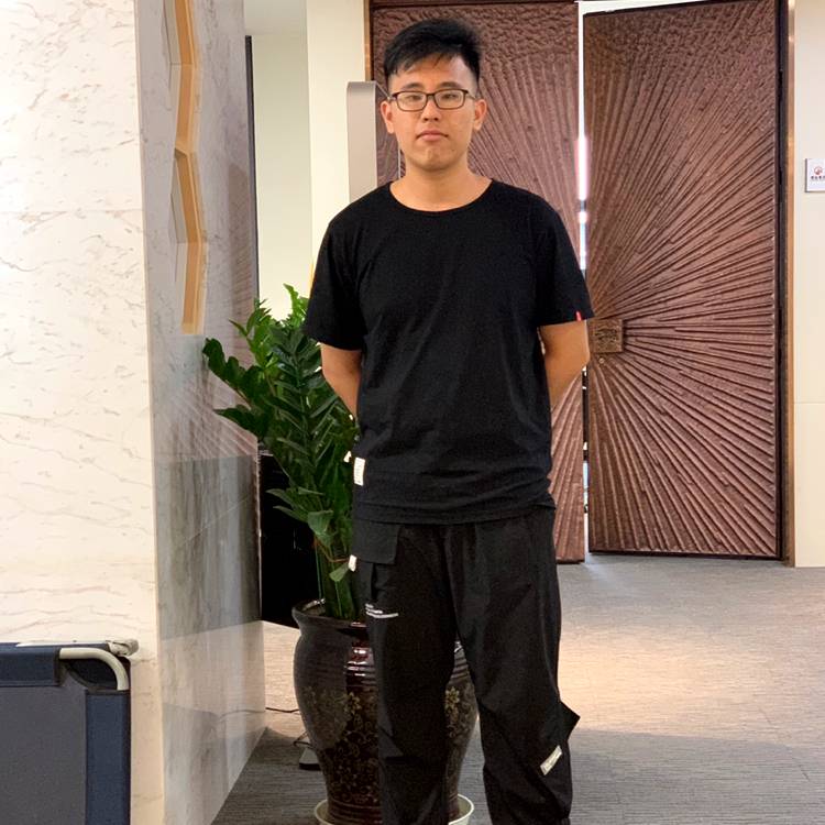 丶小俊的照片