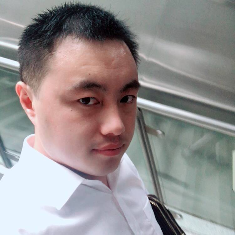 Y那些年L的照片