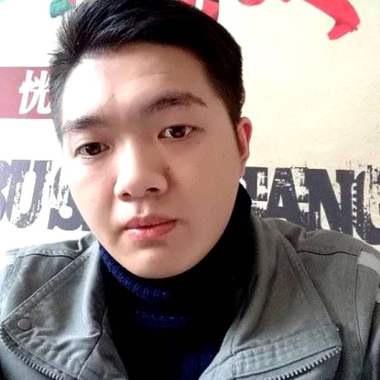 叶靖的照片