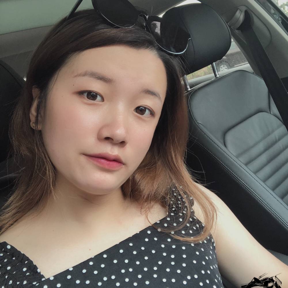 外套闻风趣的照片