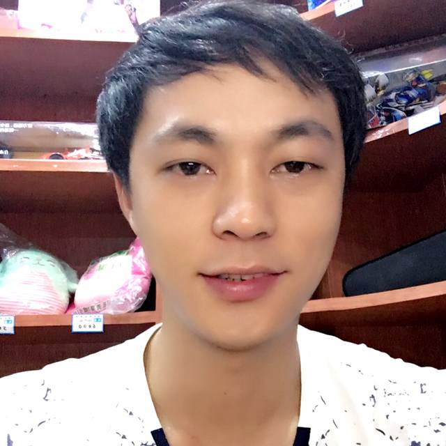 小蚂蚁爱缠绵的照片