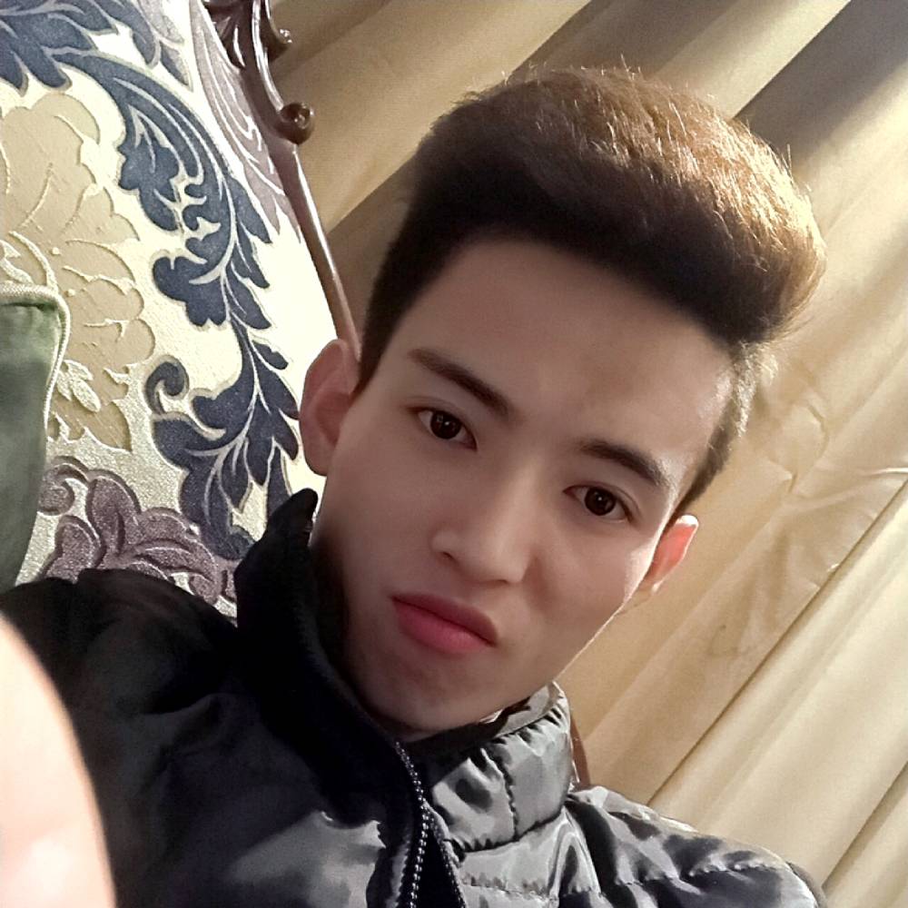 骑着母猪过大街的照片