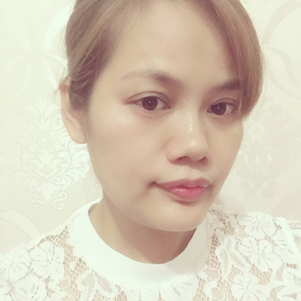 妍诗的照片