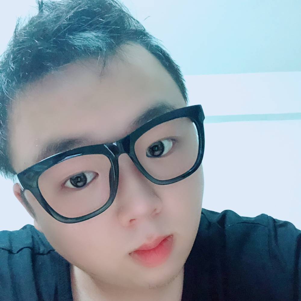 会敲代码的大白的照片
