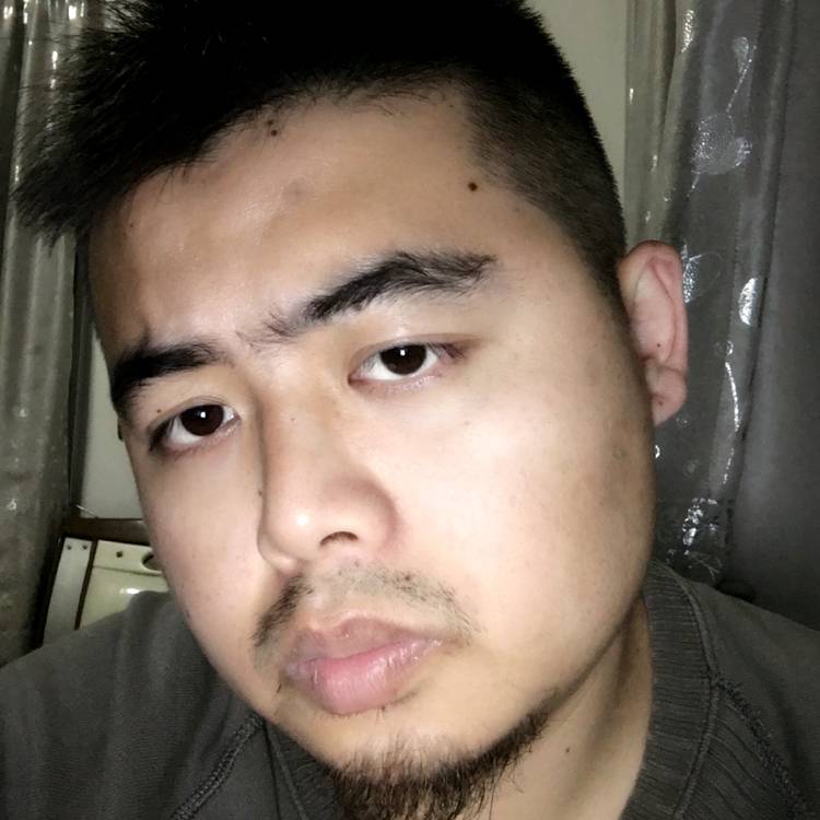 troys的照片
