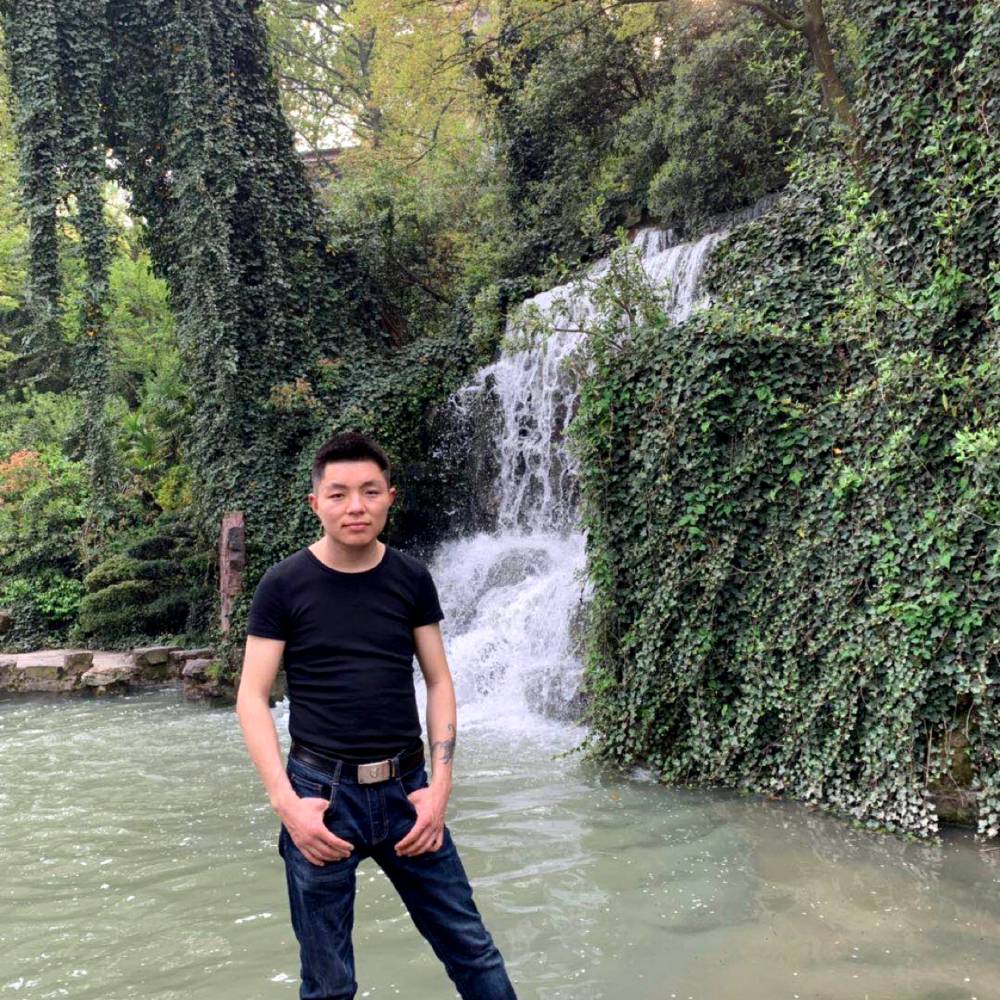 小丸子激情的照片