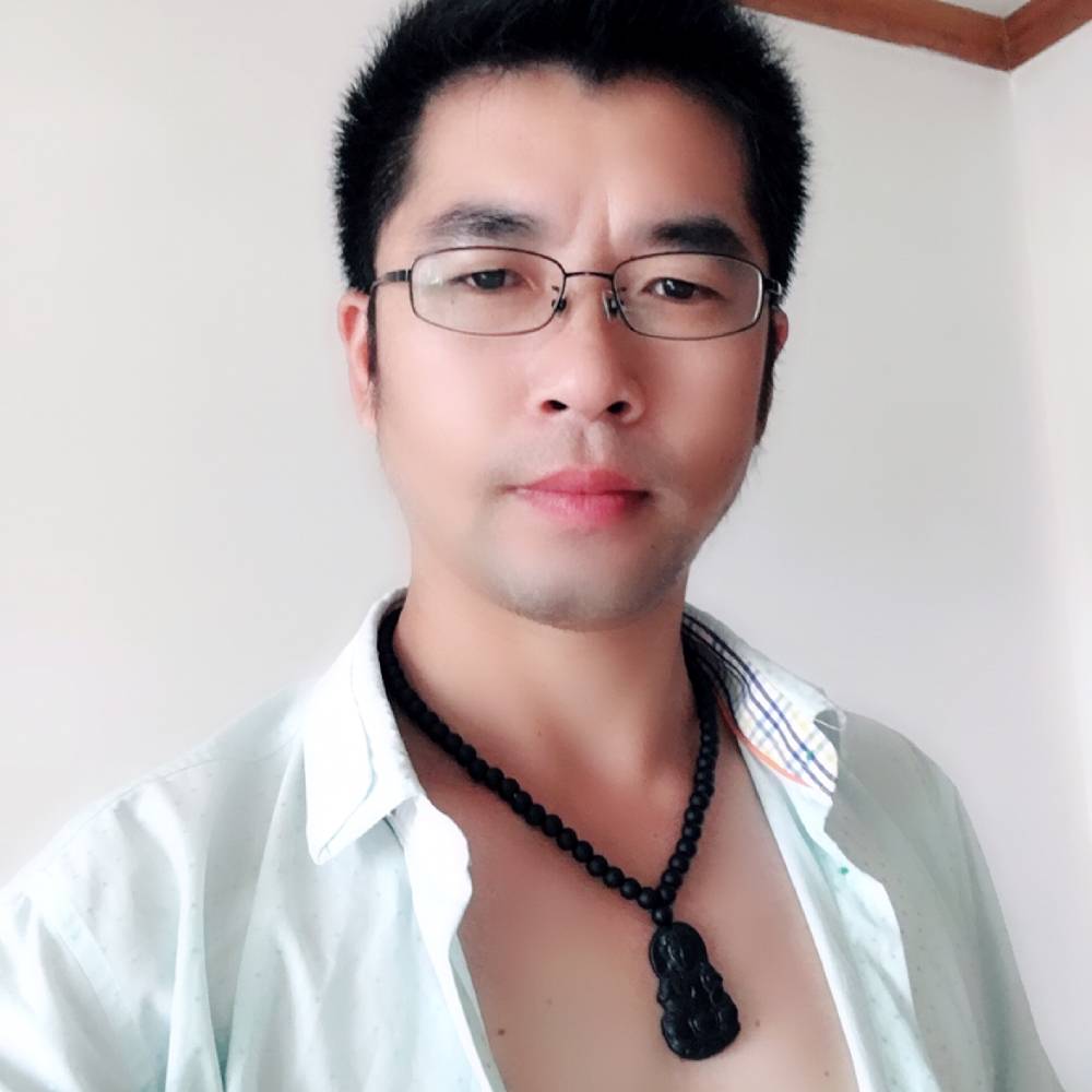 刘杨若含的照片