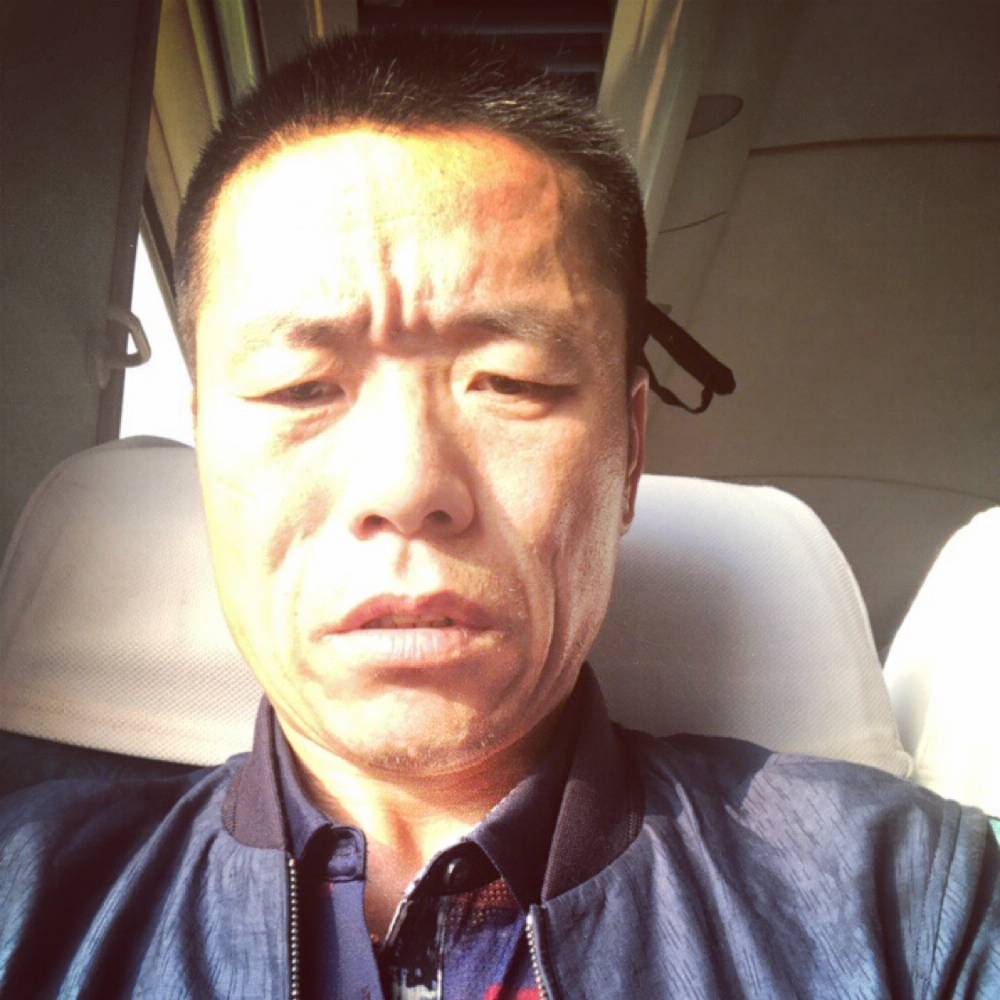 铁板鱿鱼哥的照片