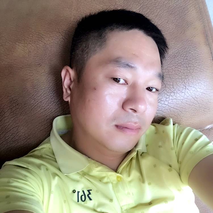 緣徠褆妳的照片