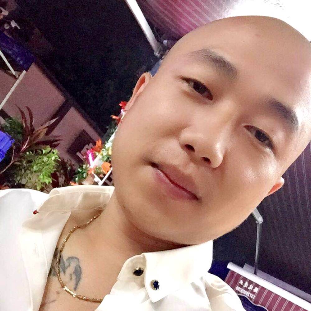 我就这么一个人的照片