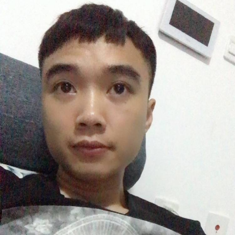 冬瓜拿俏皮的照片