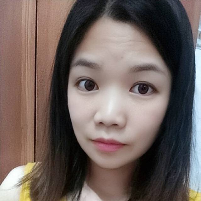 时尚倾心碧影的照片